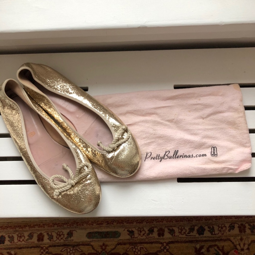 Gold Pretty Ballerinas Flats
